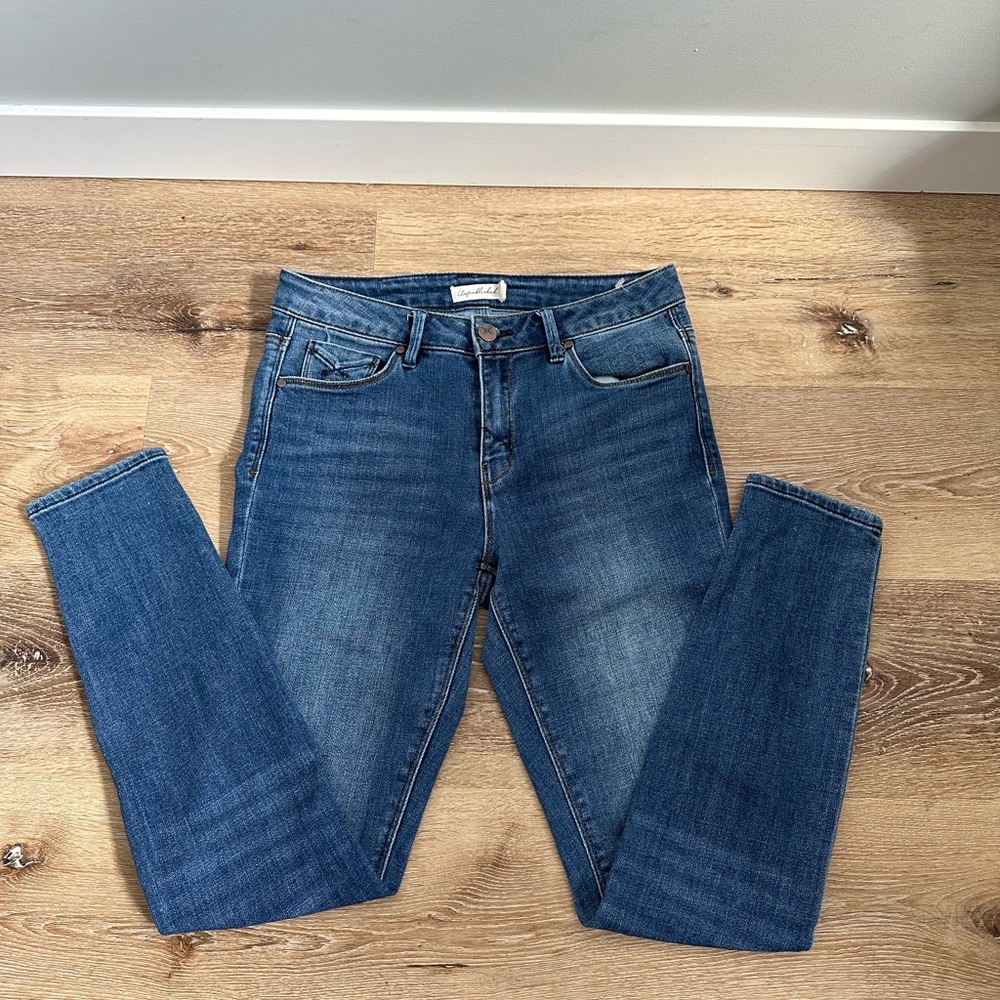 UNPUBLISHED JEANS